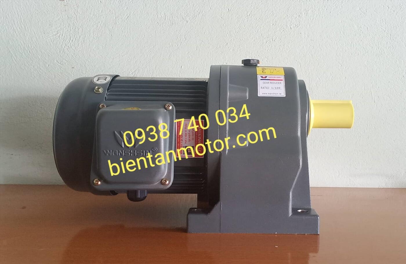 Động cơ giảm tốc chân đế Wanshsin, Motor giảm tốc Wanshsin 200W GH28-200-120S