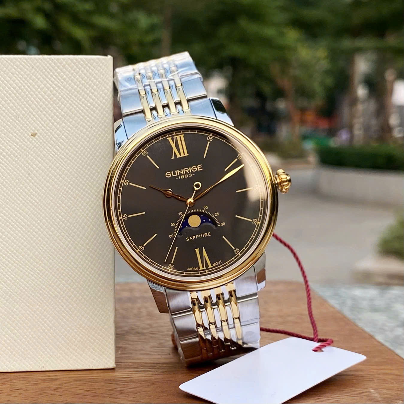 Đồng Hồ Nam Sunrise 1346SA: Sắc Xanh Lục Bảo Đẳng Cấp & Sang Trọng