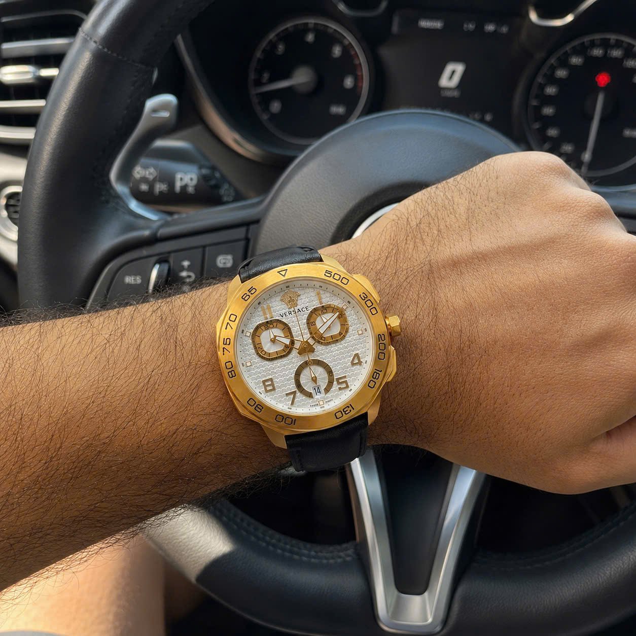 Đồng Hồ Nam VerSace Dylos VQC030015 - Khí Chất Thể Thao - Đẳng Cấp Quý Ông