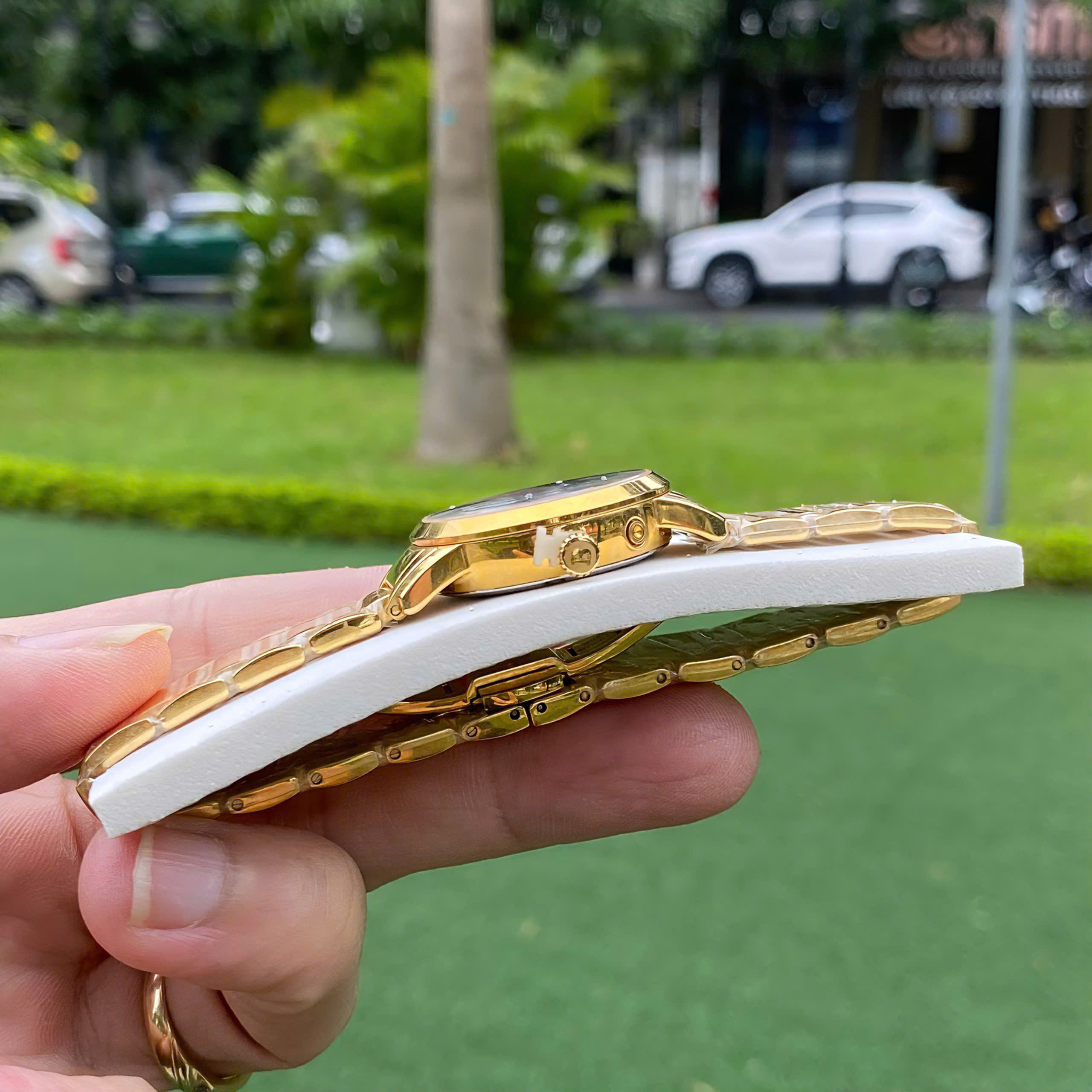 Đồng Hồ Nữ Lịch Tuần Trăng Bentley BL1806 Chính Hãng