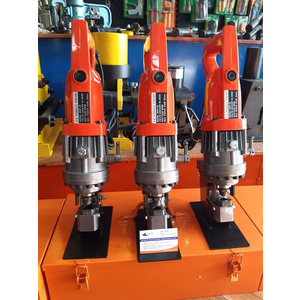 Máy đột lỗ thủy lực Chạy điện BELTON MHP-20