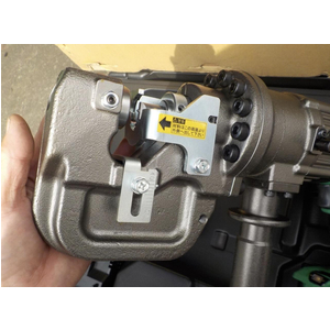 Máy đột lỗ thủy lực IKURA ISK-MP20LF