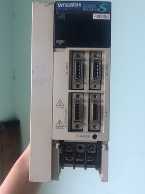 DRIVER SERVO MITSUBISHI MR J2S 40B CŨ