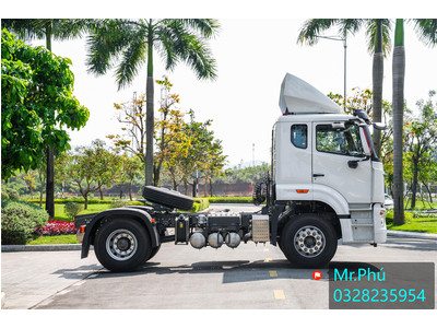 XE ĐẦU KÉO HOWO MAX 4x2 - ĐẦU KÉO HOWO SINOTRUCK NHẬP KHẨU