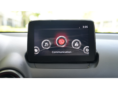 New Mazda 2 1.5 Luxury