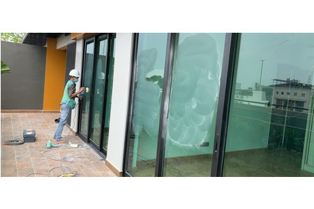Dự án phục hồi kính trầy xước tại Dự án Feliz en Vista Capitaland, Quận 2