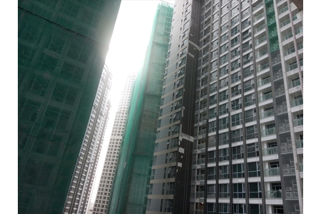 Dự án phục hồi kính trầy xước tại tòa Landmark 2 khu Vinhome Center Tân Cảng