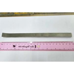 Đục phẫu thuật xương Lambotte cong 15mm - 23cm Hilbro 28.0095.15