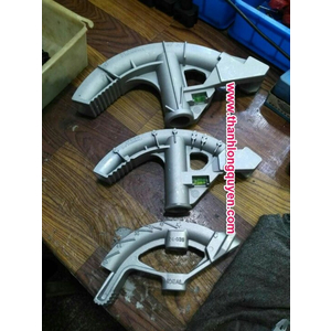 DỤNG CỤ UỐN ỐNG THÉP LUỒN DÂY ĐIỆN 25MM