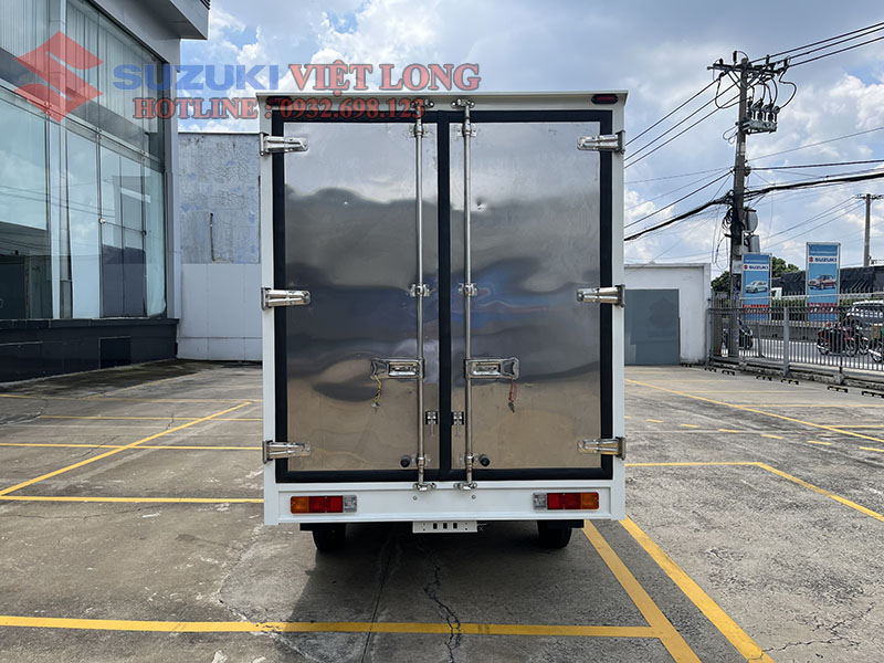 Đuôi xe có 2 cửa xe Suzuki Pro thùng kín inox 