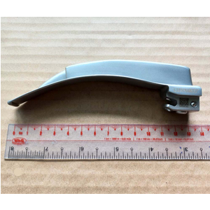 Lưỡi đèn đặt nội khí quản ánh sáng lạnh Led Luxamed (lưỡi cong)