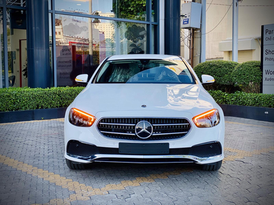 Mercedes-Benz E180