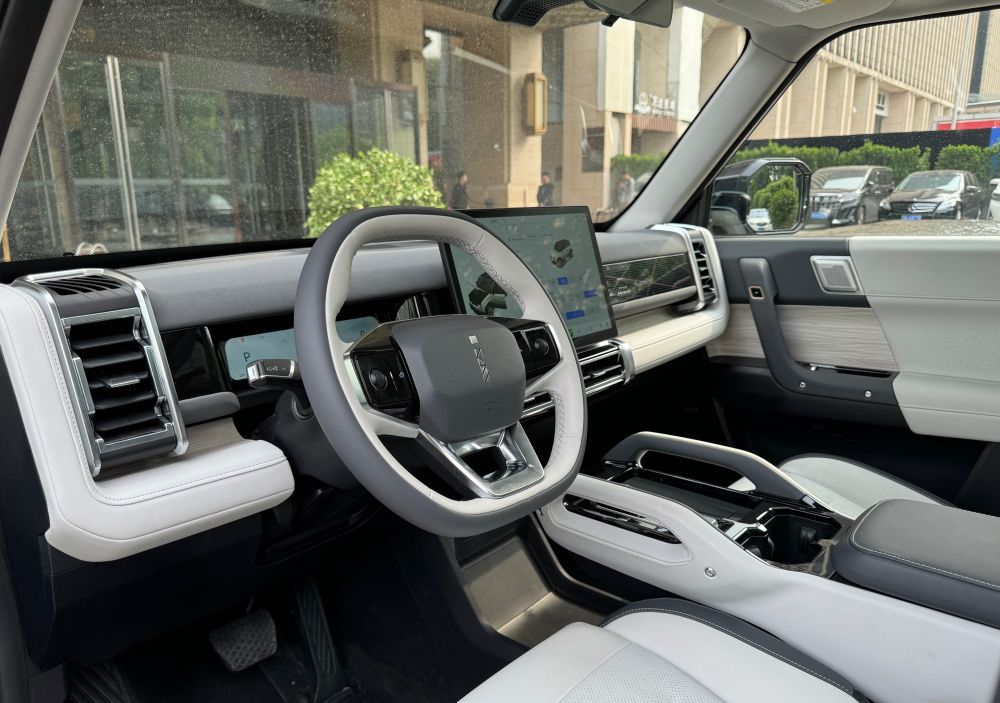 Giá Xe Jaecoo J6 2026