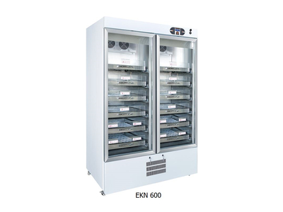 Tủ bảo quản máu