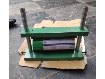 Bộ gá ép chẻ mẫu trụ