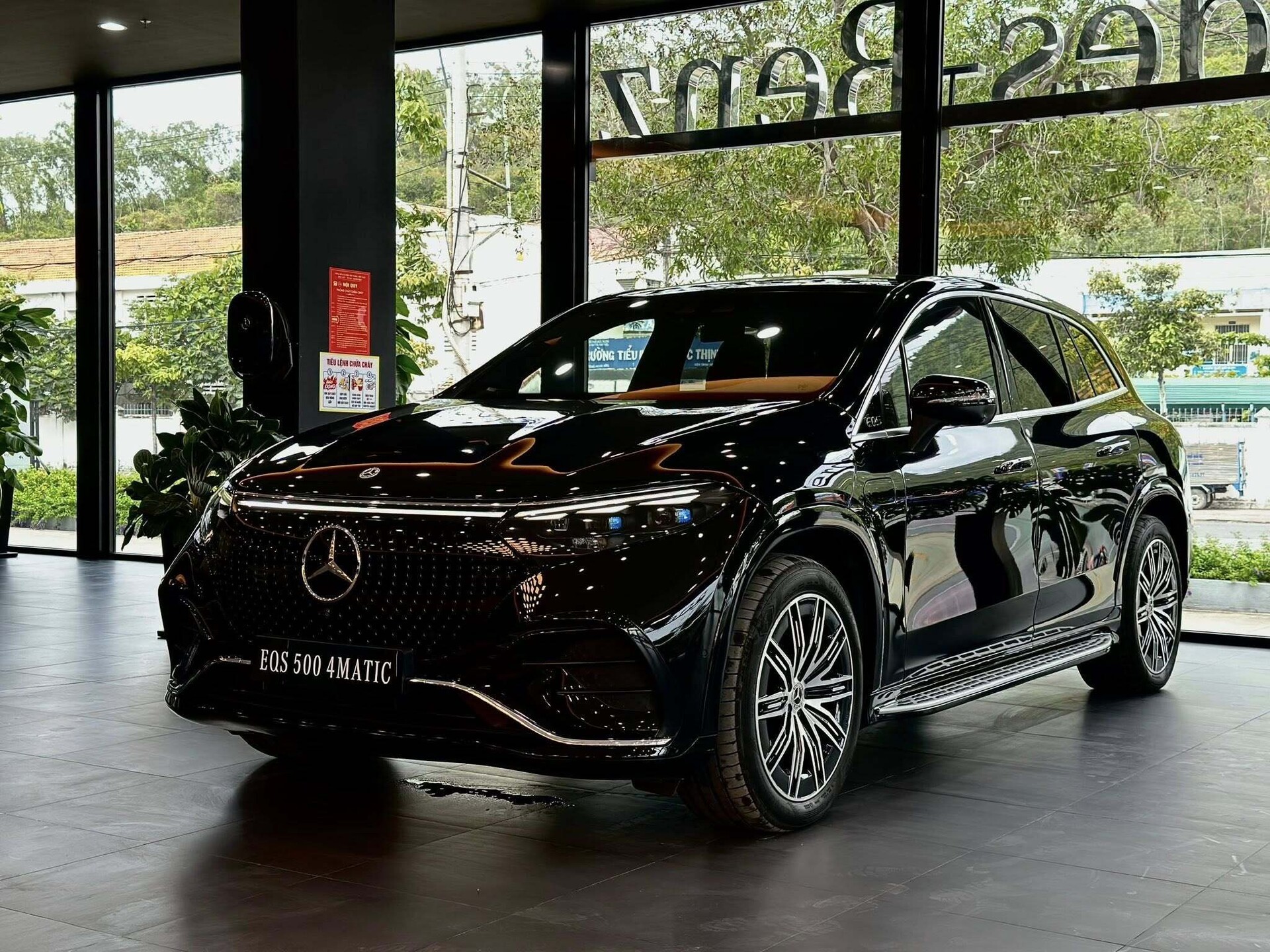 Mercedes-Benz EQS 500 4MATIC SUV