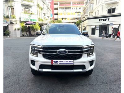 Everest 2 Cầu Xuất Hóa Đơn xe 2025 - 4.900km