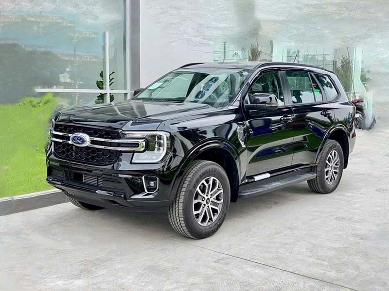 Everest Ambiente 2.0L AT 4x2 2025