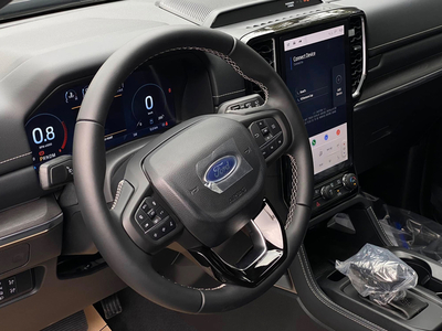 Ford Everest Platinum 2.0L 4x4 AT