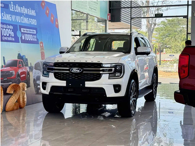 All New Ford Everest Platinum+ 2.3L 4x4 (Máy Xăng)