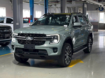 All New Ford Everest Platinum+ 2.3L 4x4 (Máy Xăng)