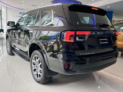 Everest Titanium 2.0L AT 4x2 2025