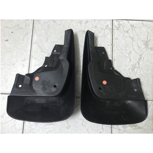 Bộ chắn bùn xe Fiat Albea