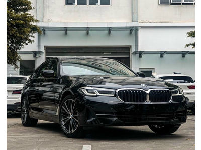 BMW 520i