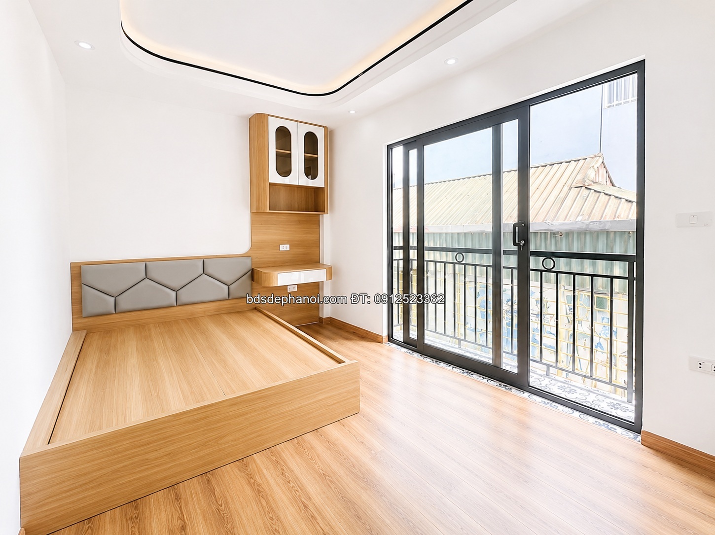 Bán Nhà Ngõ Dương Văn Bé Hai Bà Trưng, Ngõ Nông, 41m², 5 Tầng, Thang Máy, Gần Times City