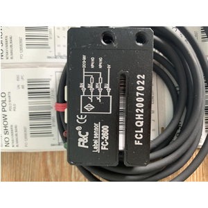 Cảm Biến Dán Nhãn FC-2600