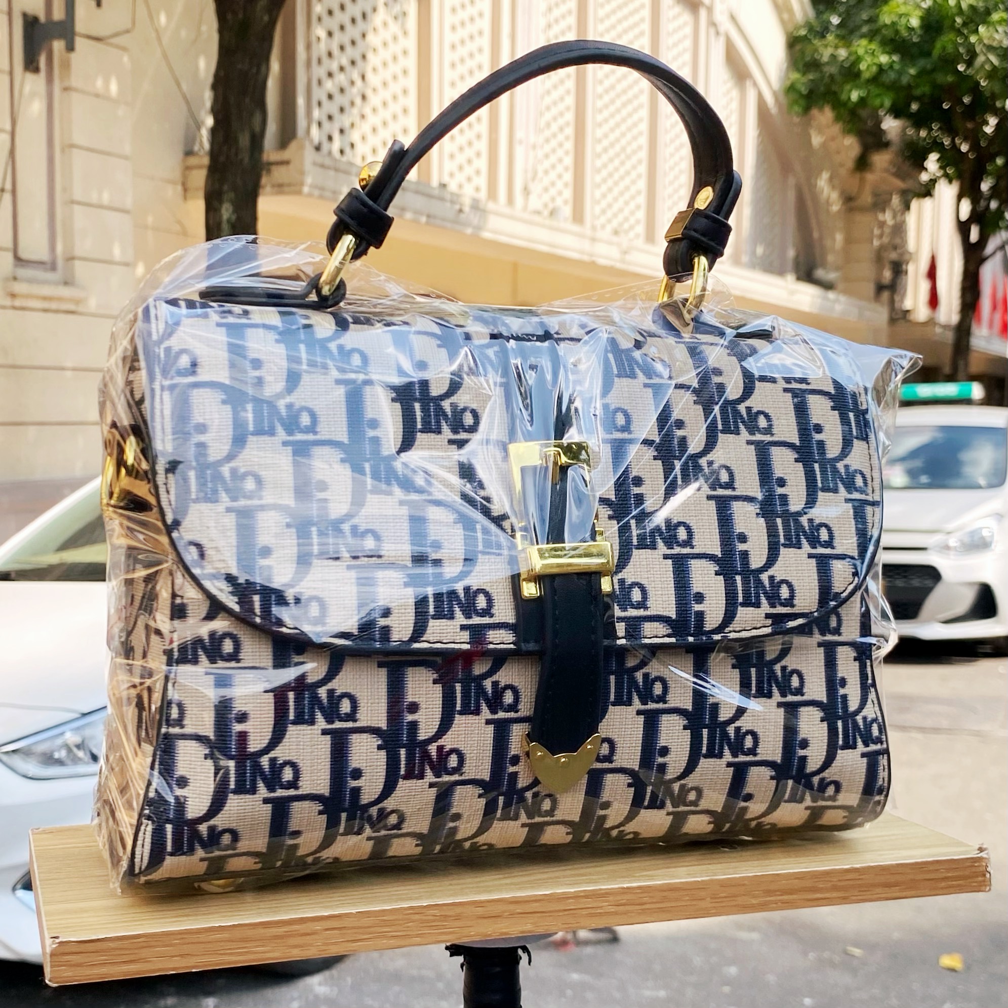 TÚI XÁCH ĐEO CHÉO LUYI FANGHUA FH6075 CHÍNH HÃNG