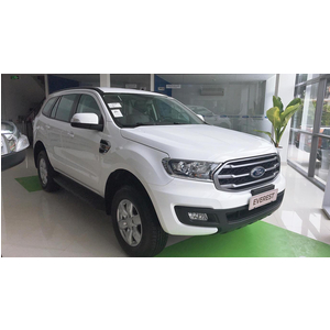 Ford Everest 2.0L 4x2 MT Ambiente