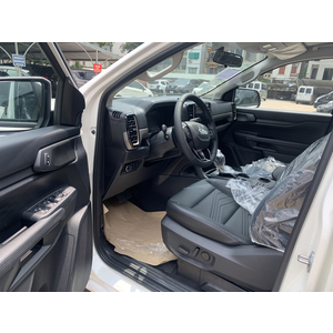 Ford Everest Ambiente 2.0L Turbo 2025