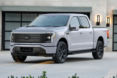 Ford ngừng sản xuất dòng xe bán tải điện F150 Lightning