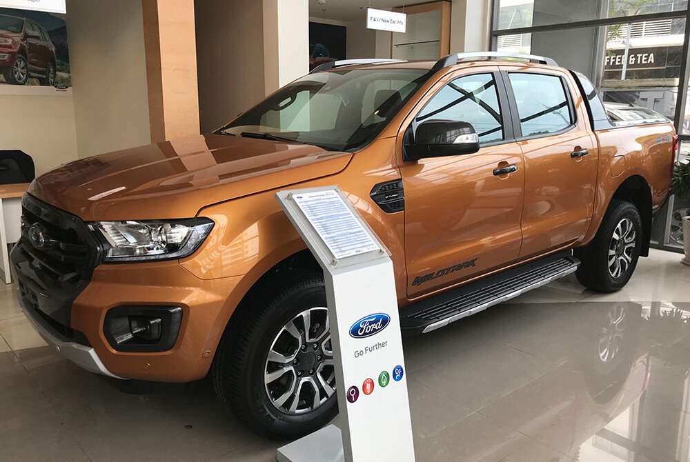 Phong cách thiết kế Kinetic mang đến cho chiếc xe Ford Ranger rắn rỏi với những đường nét khí động học hoàn hảo và tinh tế Phong cách thiết kế Kinetic mang đến cho chiếc xe Ford Ranger rắn rỏi với những đường nét khí động học hoàn hảo và tinh tế