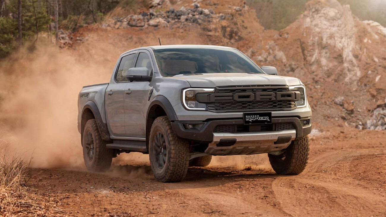 Hình ảnh chi tiết xe Ford Ranger Raptor 3.0 V6 Máy Xăng