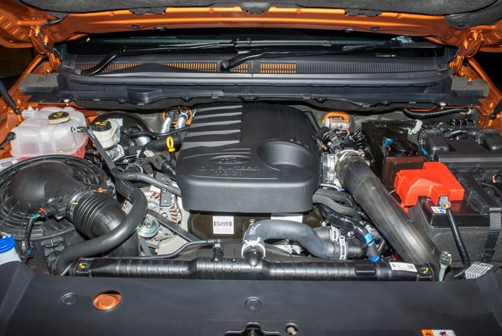 Động cơ dầu Diesel turbo tăng áp 2.2L mạnh mẽ