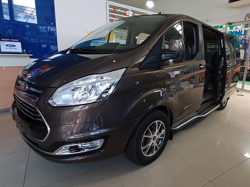 Ford Tourneo Titanium