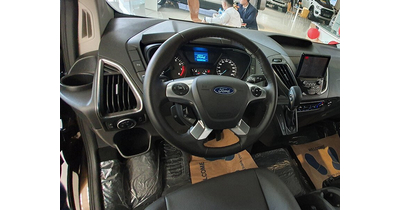 Ford Tourneo Titanium