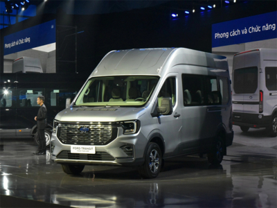 Ford Transit Limousine 10 chỗ