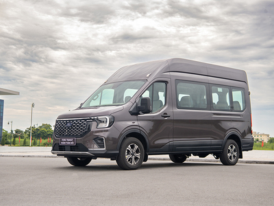 Ford Transit Limousine 10 chỗ