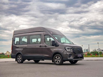 Ford Transit Premium 16 chỗ