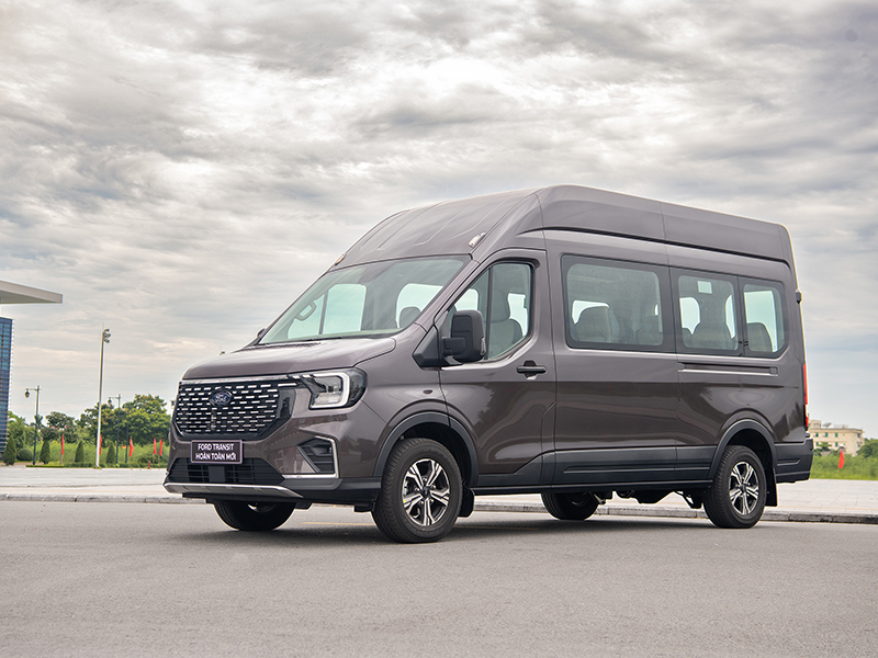 Ford Transit Premium 16 chỗ