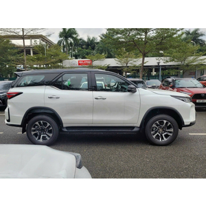 Toyota Fortuner Legender 2.7 AT 4x4