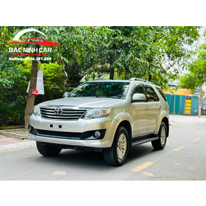 Toyota Fotuner 2.7V 4x2 AT - 2013