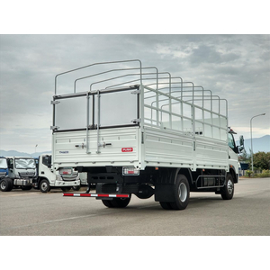 Xe tải Fuso Canter 10.4 - Thùng mui bạt - Tải 5.5 tấn