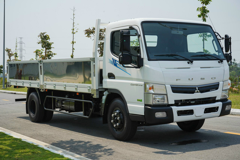 Xe tải Fuso Canter TF7.5 - tải trọng 3.49 tấn