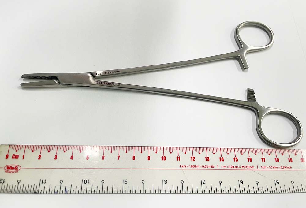 Kẹp kim phẫu thuật Mayo-Hegar thẳng 20cm G14.22.0050.20