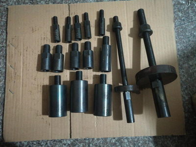 Bộ gá kéo nhổ bu lông