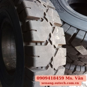 Gai vỏ xe nâng đặc BKT Ấn Độ